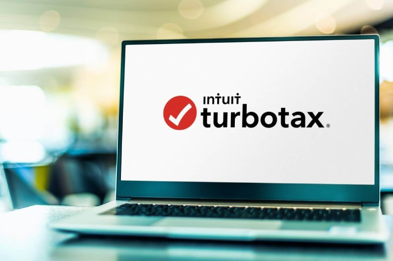 TurboTax vs Tax Preparer: How Should I File My Redding Business Taxes?